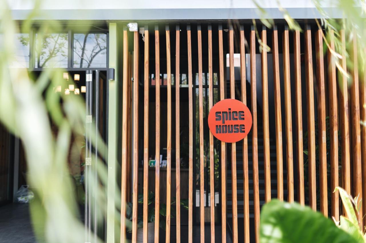 Spice House Hotell Chiang Mai Exteriör bild